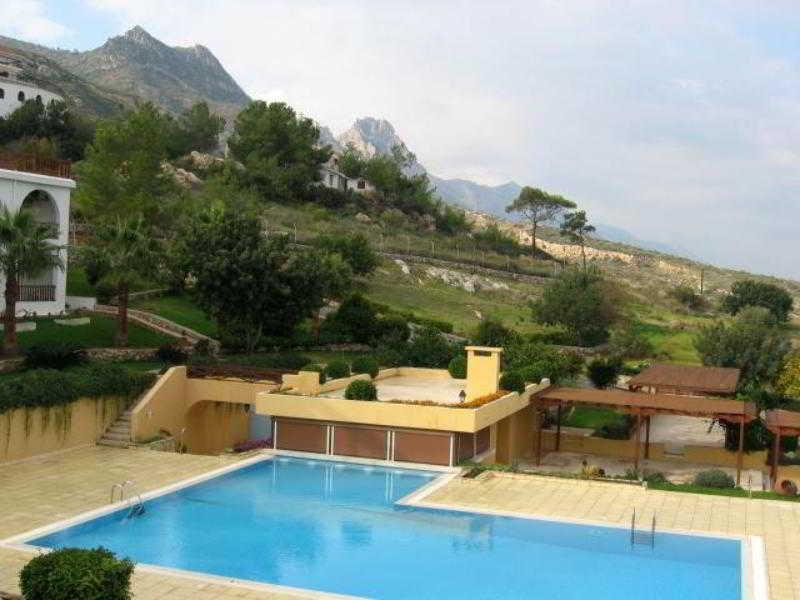 Onar Village Kyrenia  Esterno foto