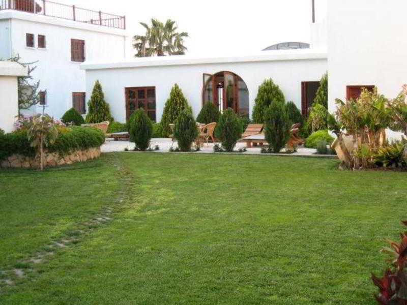 Onar Village Kyrenia  Esterno foto