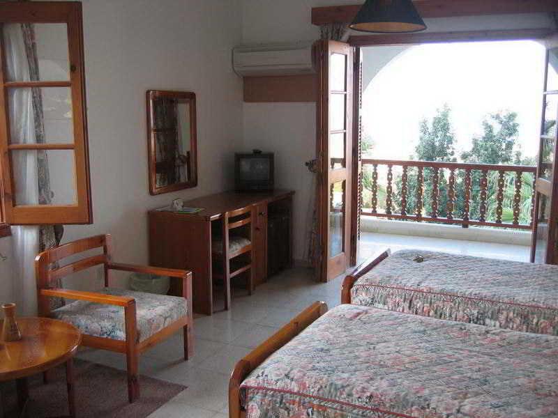 Onar Village Kyrenia  Esterno foto